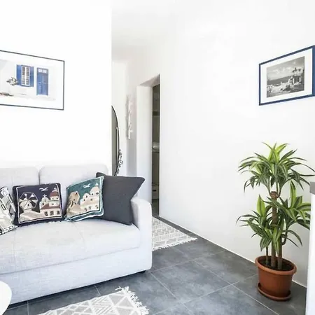 Premium 3 Bd Mykonos W Private Pool Retreat