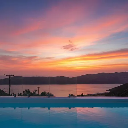 Premium 3 Bd Mykonos W Private Pool Retreat Holiday home